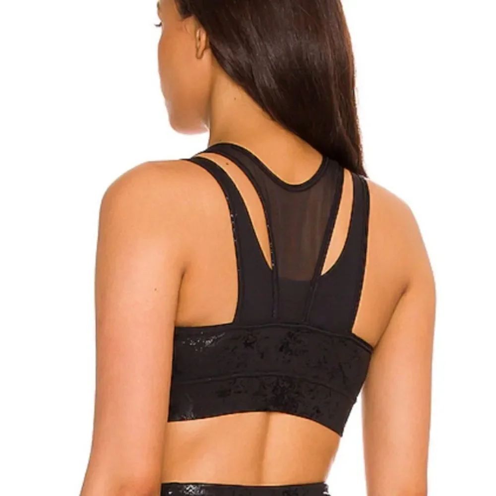 Puma Mid Impact Fashion Luxe Ellavate Bra In Black Size M NWT - Picture 3 of 4